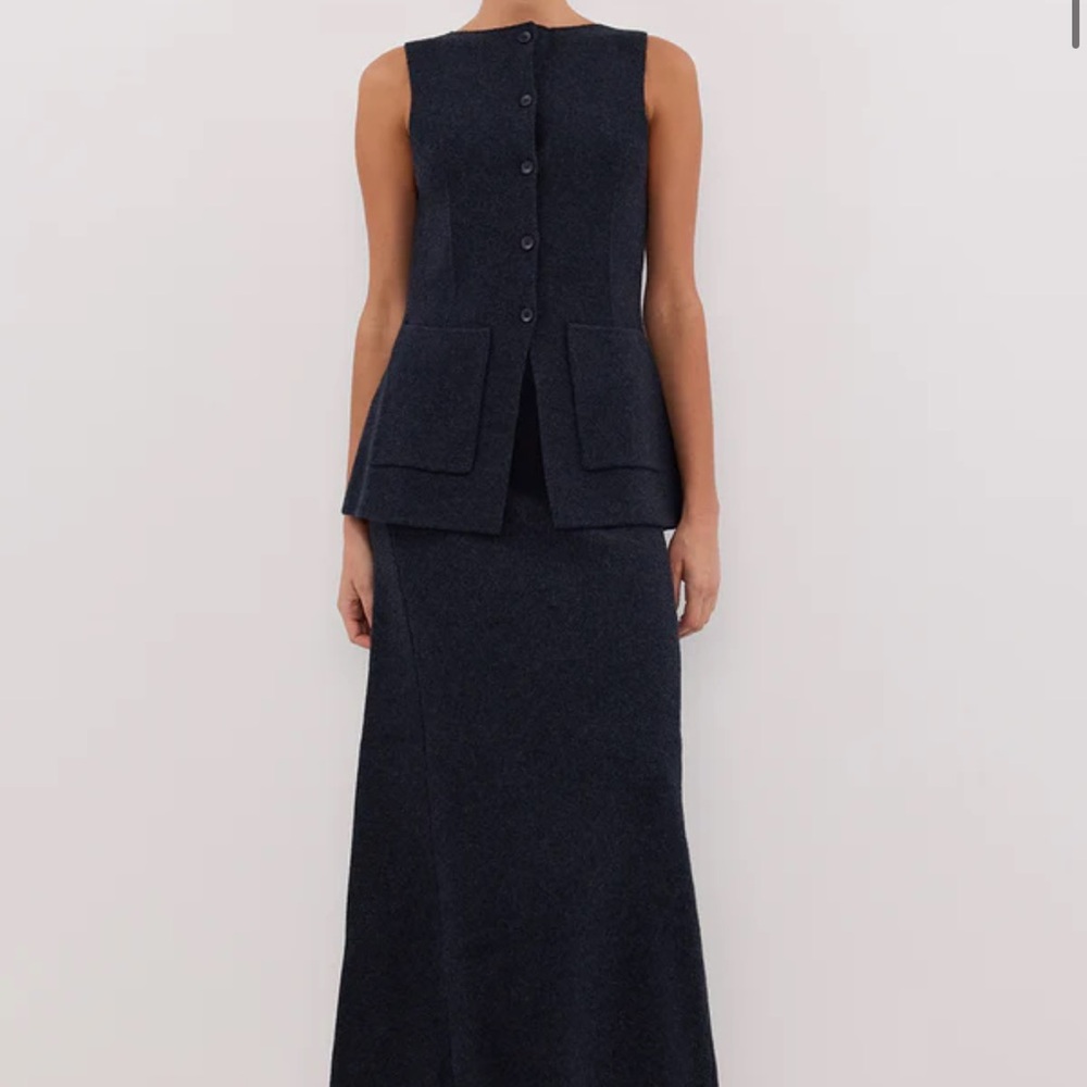 AVA INK LONGINE KNIT VEST DISSH